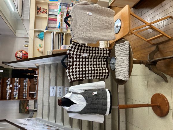 手編みの講習をご都合の良い日を決めて行います